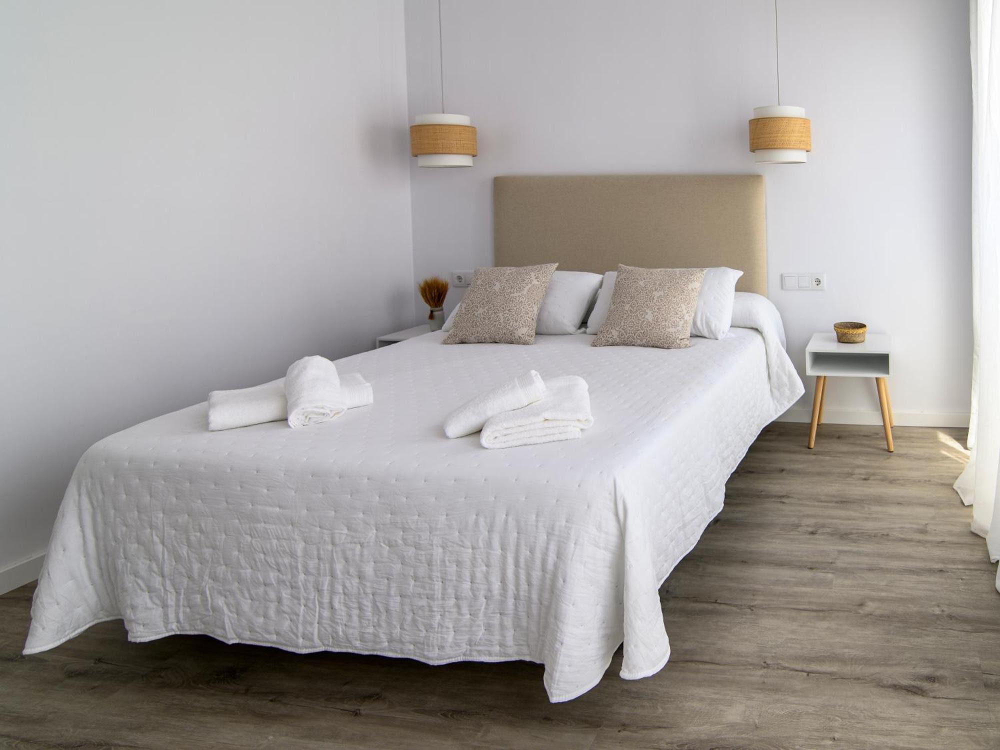 Antonella Suites Fuentes de Andalucía Buitenkant foto